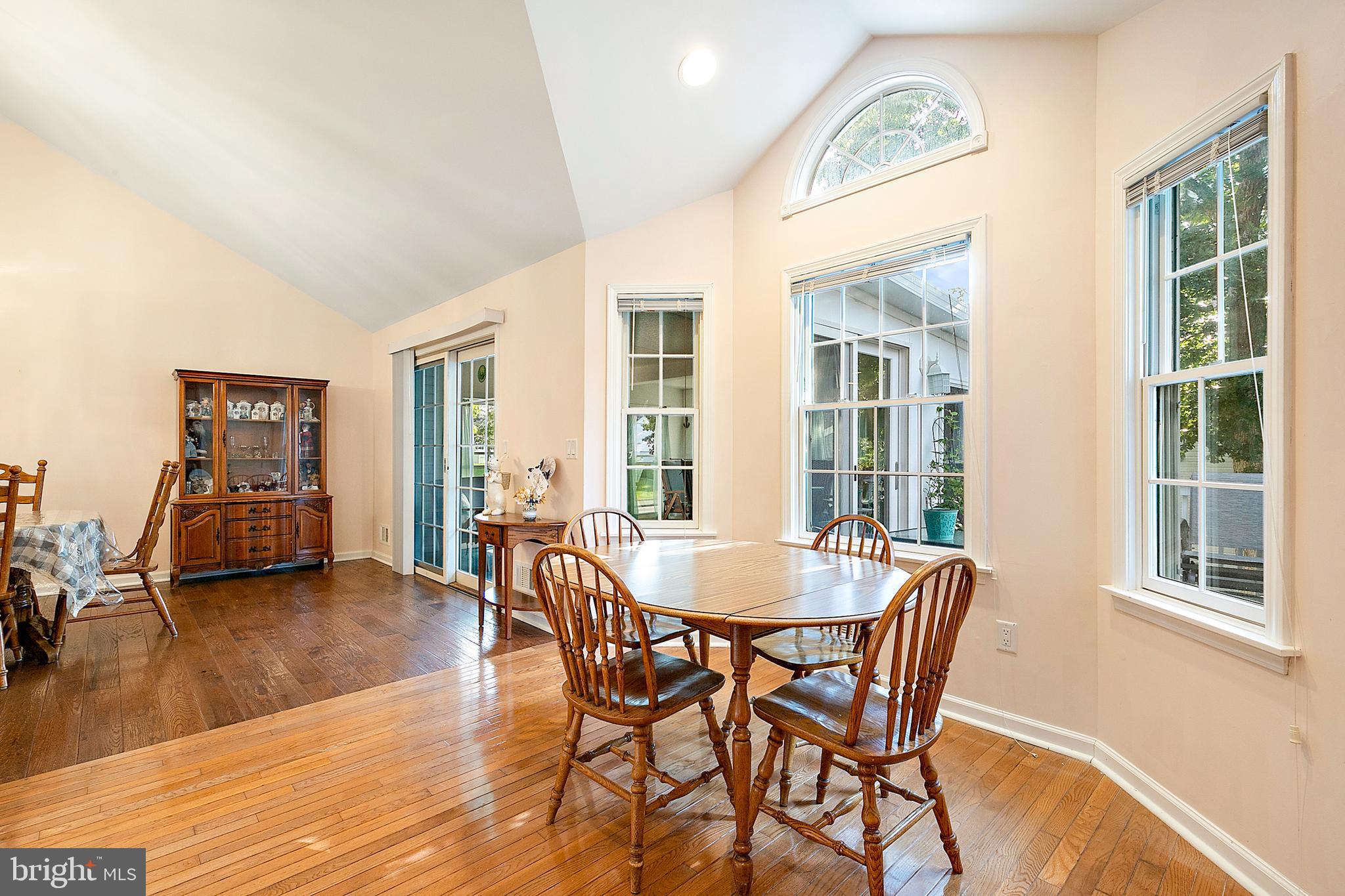 119 Toggle Road Manahawkin, NJ 08050 - Photo 7 of 75