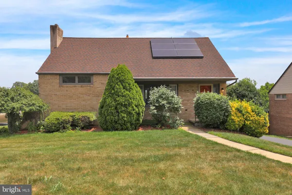 $324,900 | 205 West 38th Street, Reading, PA 19606