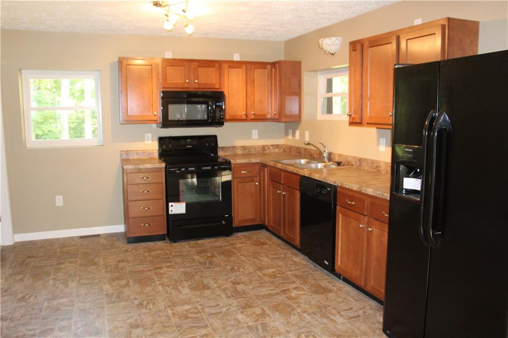 6280 Red Day Road Martinsville, IN 46151 - Photo 7 of 23