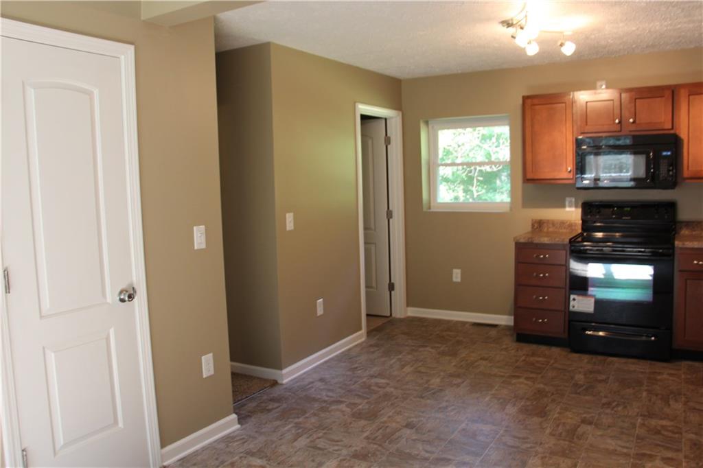 6280 Red Day Road Martinsville, IN 46151 - Photo 8 of 23