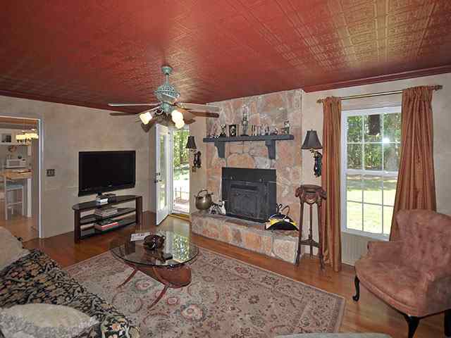 622 Tillotson Road Anderson, SC 29621 - Photo 3 of 25