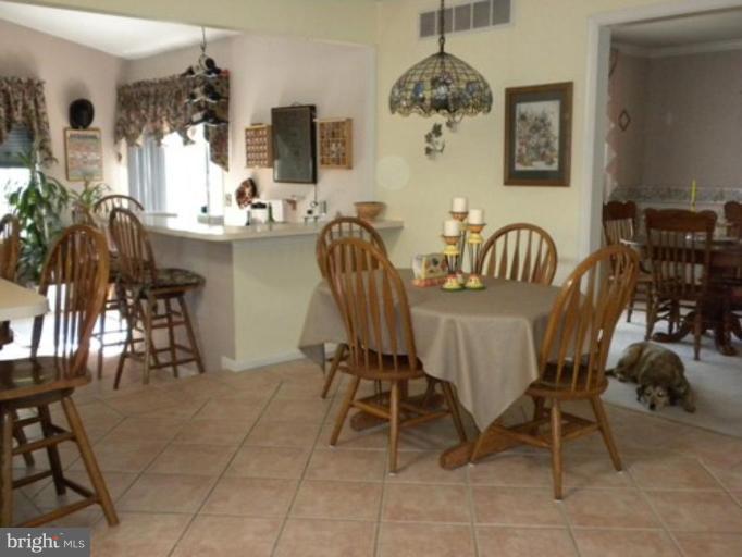 1305 Berni Ruth Lane Severn, MD 21144 - Photo 2 of 16 Lovley Breakfast area off the large kitchen