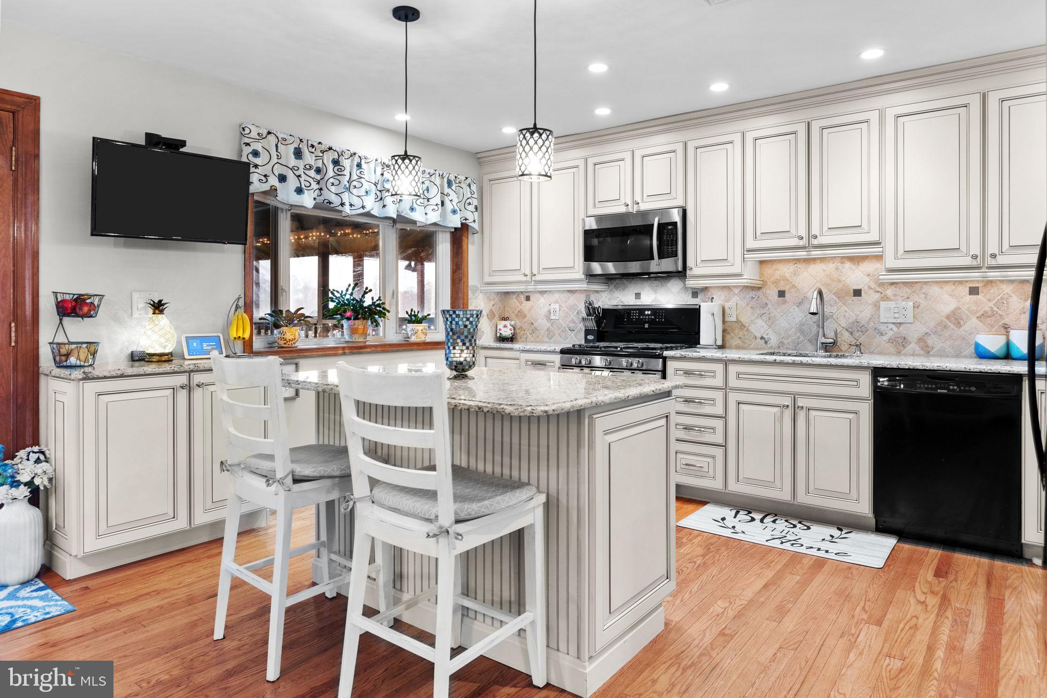 3533 Byrne Road Philadelphia, PA 19154 - Photo 9 of 32 Gallery Image 9