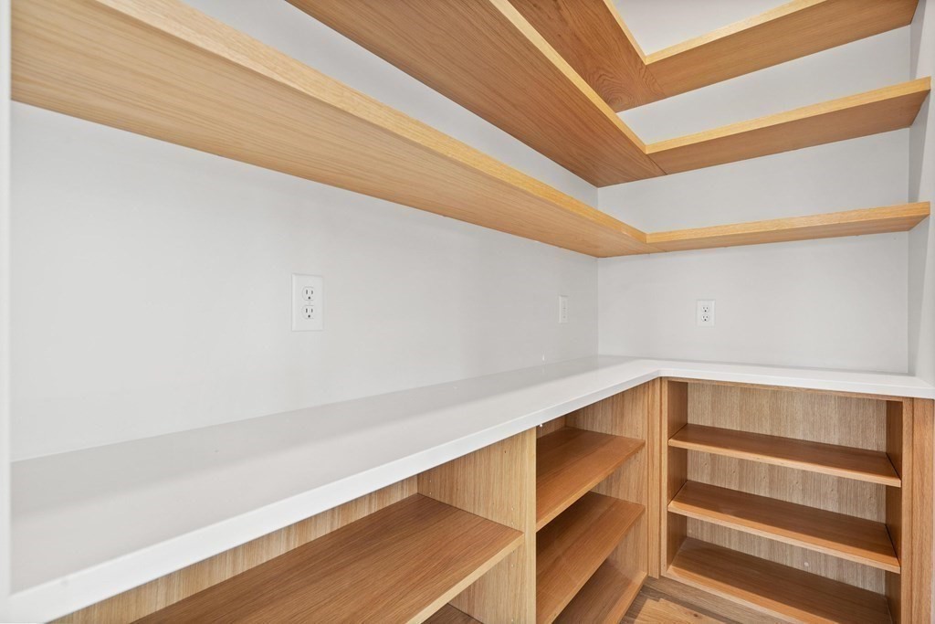 10 Chestnut Place Hingham, MA 02043 - Photo 19 of 41 a view of an empty room