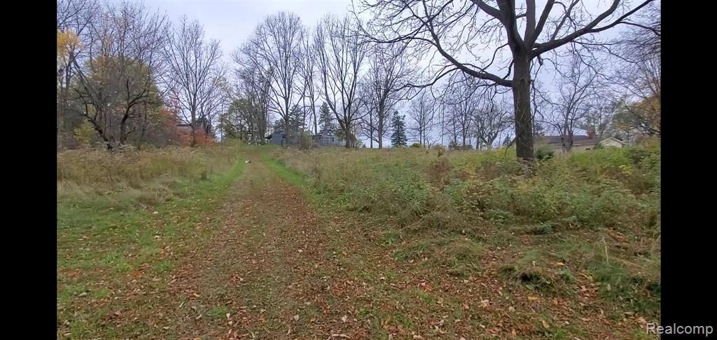4268 Beecher Road Flint, MI 48532 - Photo 23 of 27