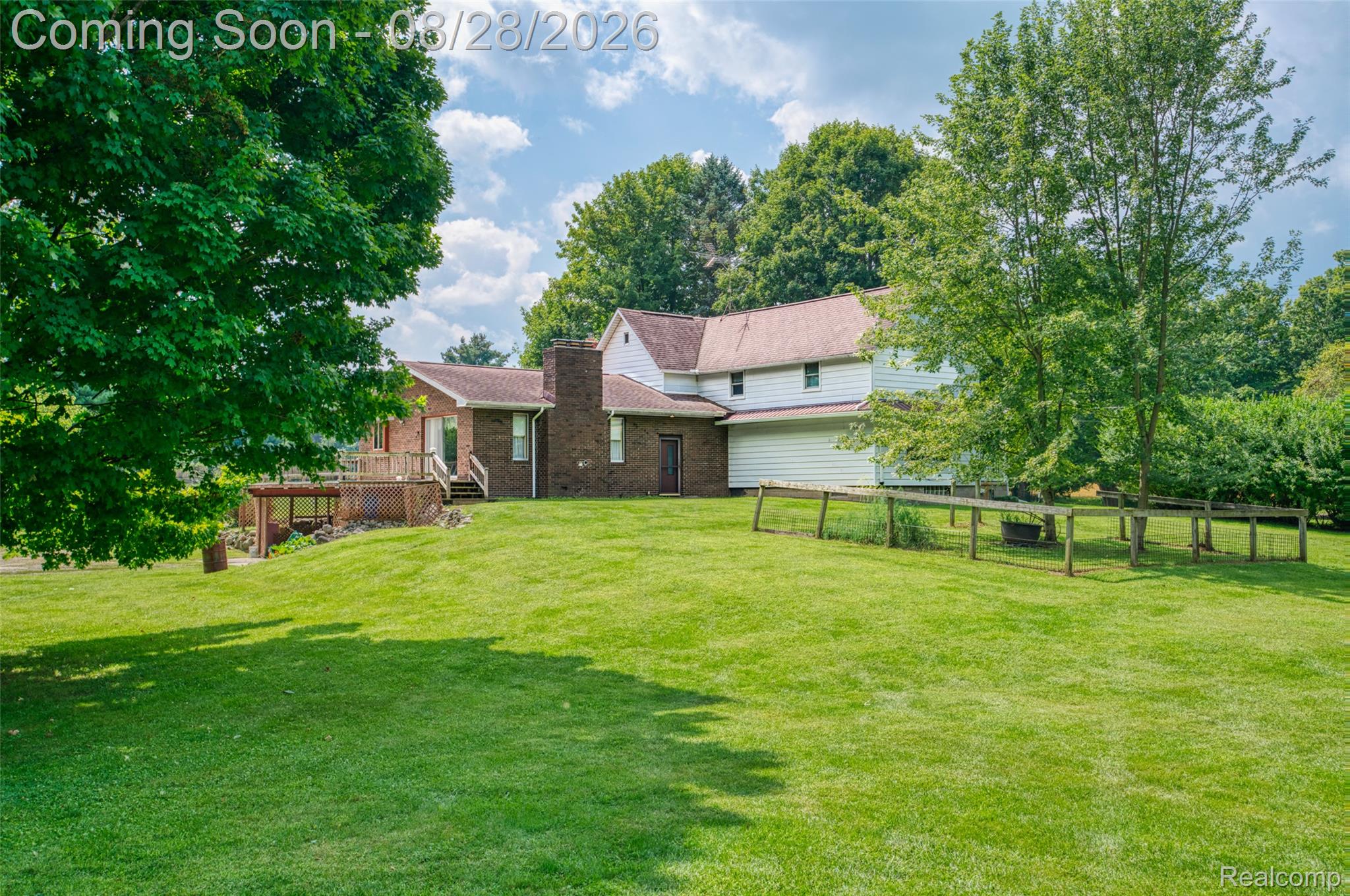 1010 North Truhn Road Fowlerville, MI 48836 - Photo 5 of 67 DSC07314_6.jpg