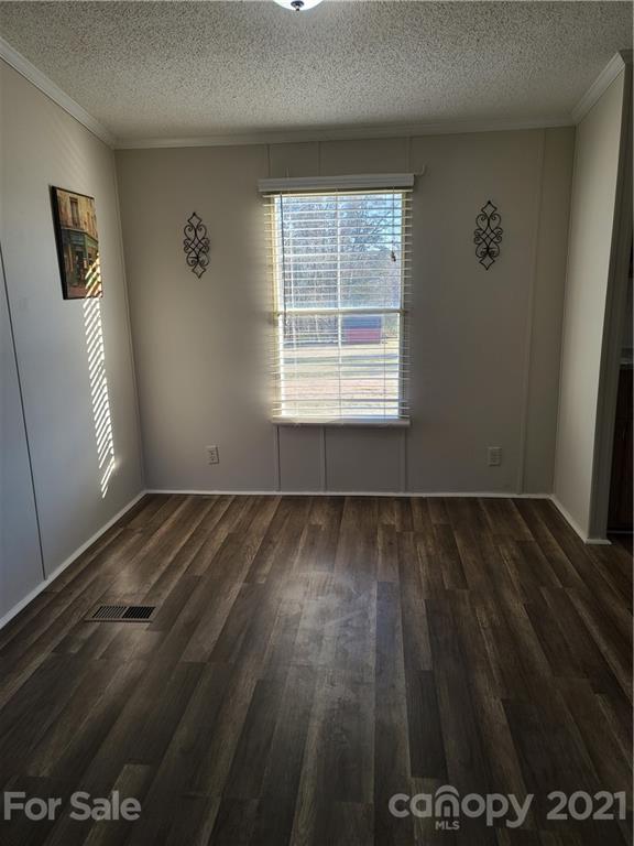 695 Zimmerman Road Lexington, NC 27295 - Photo 3 of 9 Gallery Image 3
