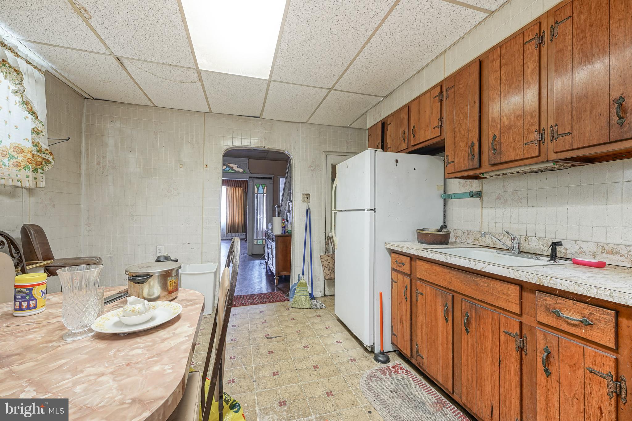 1810 Tasker Street Philadelphia, PA 19145 - Photo 15 of 26