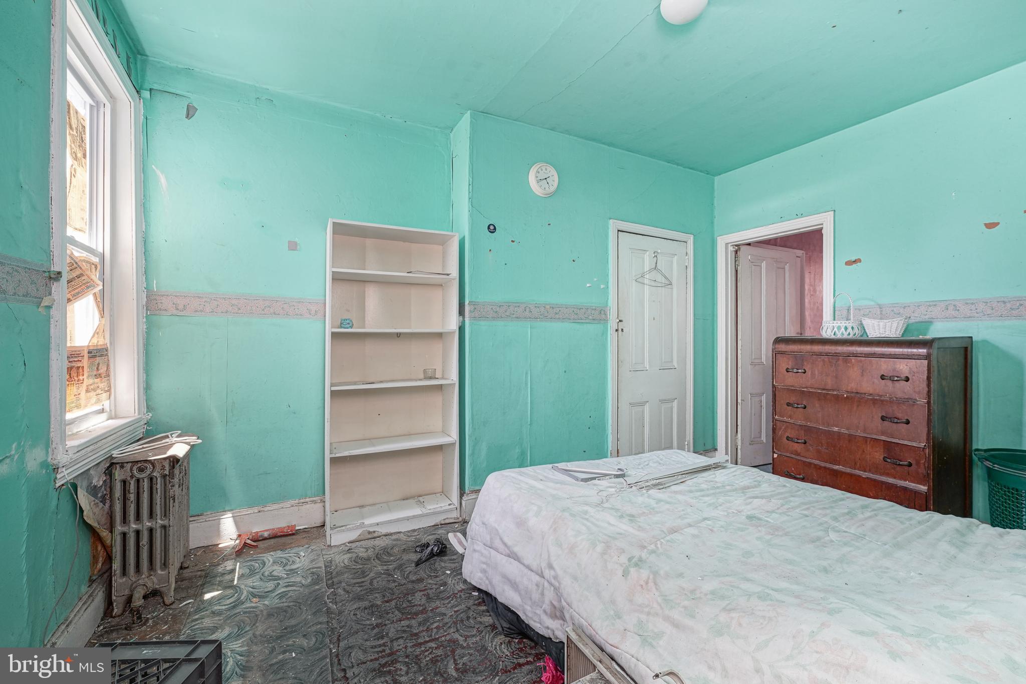 1810 Tasker Street Philadelphia, PA 19145 - Photo 20 of 26