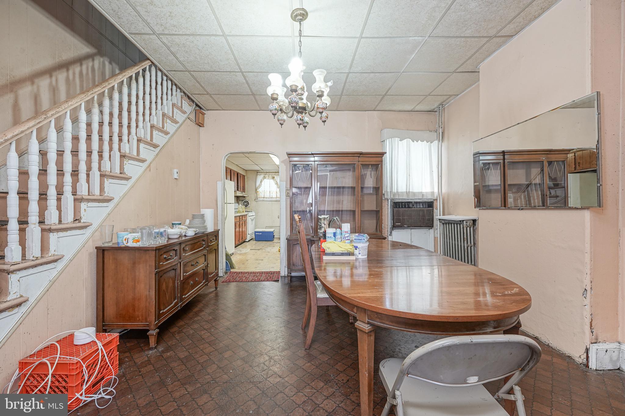 1810 Tasker Street Philadelphia, PA 19145 - Photo 8 of 26