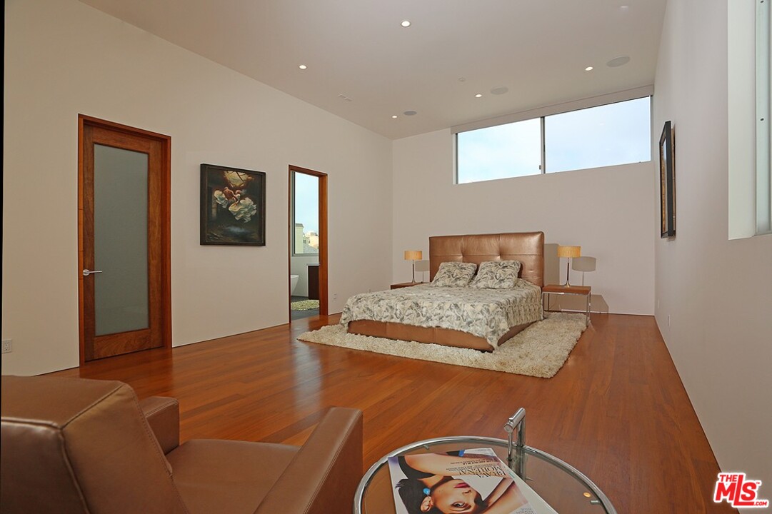 4107 Roma Court Marina del Rey, CA 90292 - Photo 6 of 27