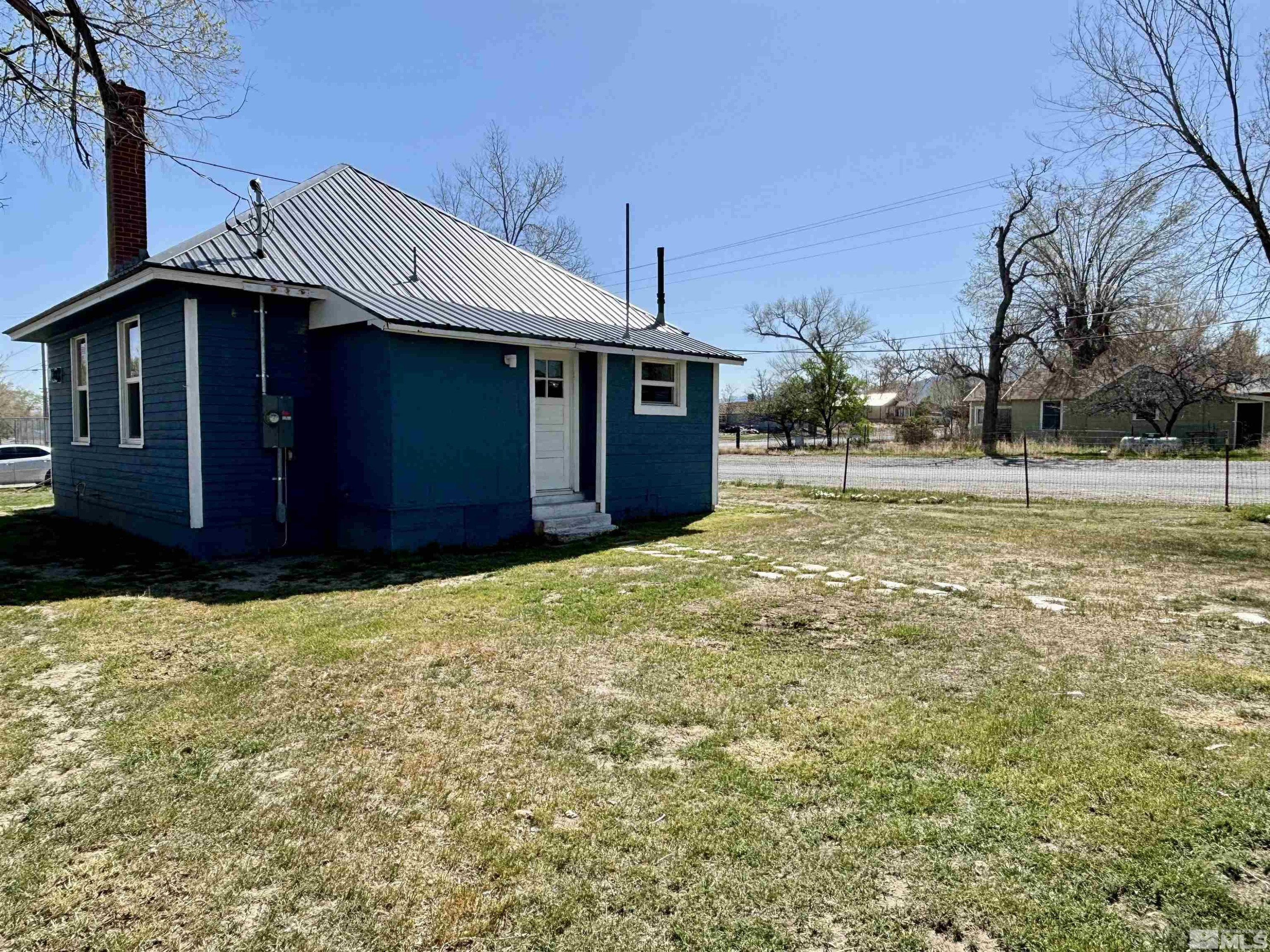 295 Apache Street Imlay, NV 89418 - Photo 4 of 20 Photo 4