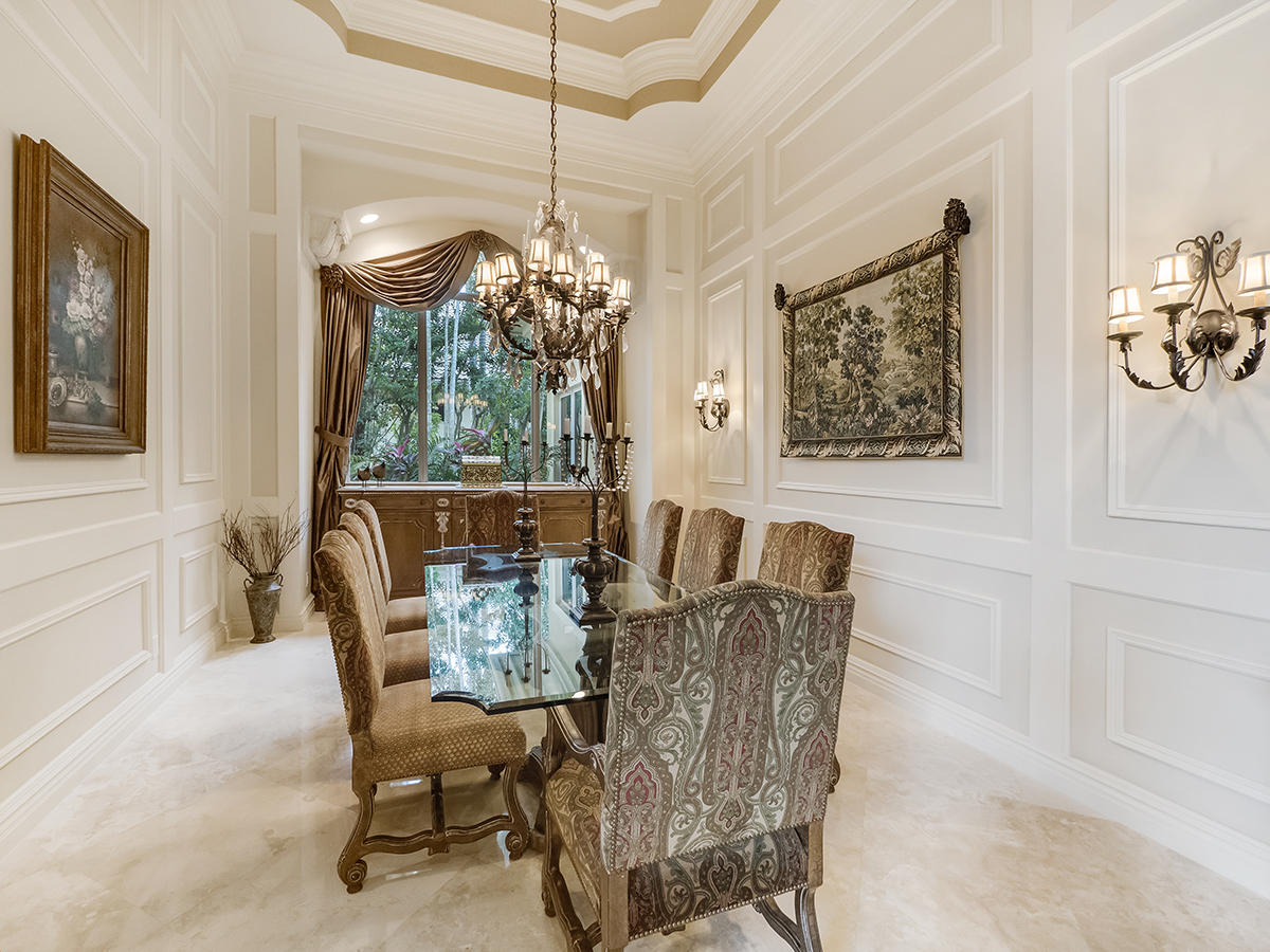 114 Playa Rienta Palm Beach Gardens, FL 33418 - Photo 16 of 52 18 Dining Room