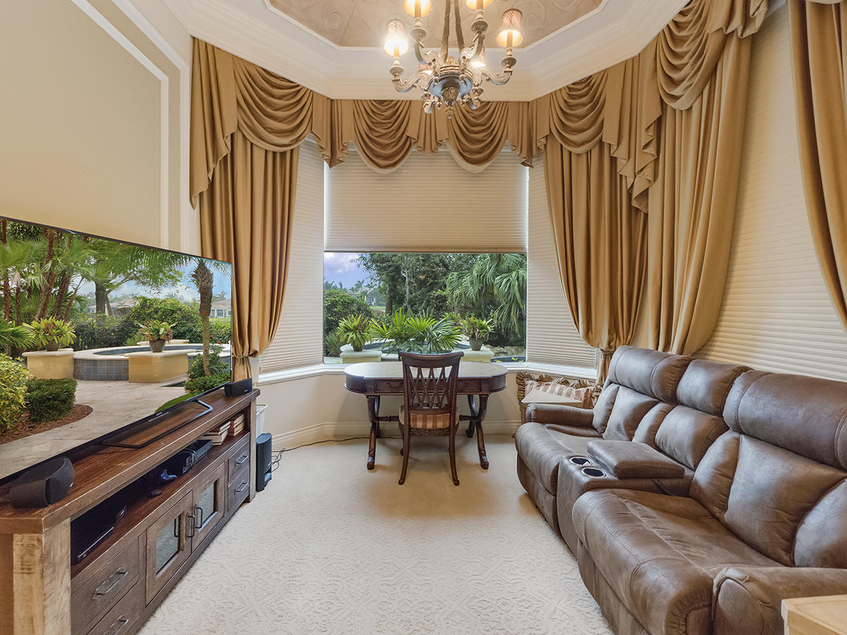 114 Playa Rienta Palm Beach Gardens, FL 33418 - Photo 17 of 52 19 Den
