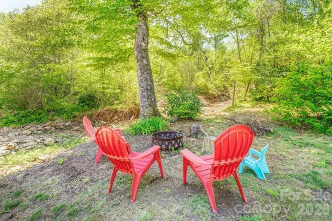 $425,000 | 2143 Pisgah Highway, Candler, NC 28715