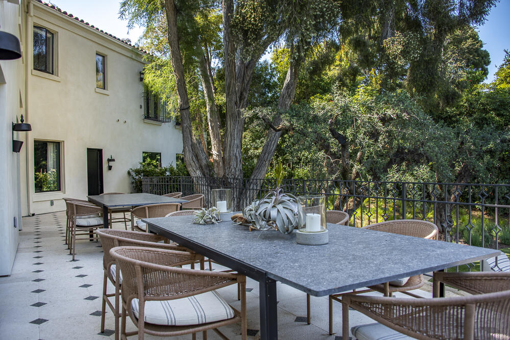 204 Hot Springs Road Montecito, CA 93108 - Photo 15 of 55 .