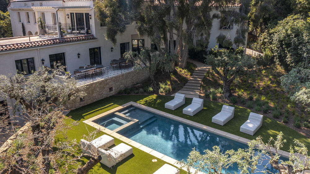 204 Hot Springs Road Montecito, CA 93108 - Photo 34 of 55 .