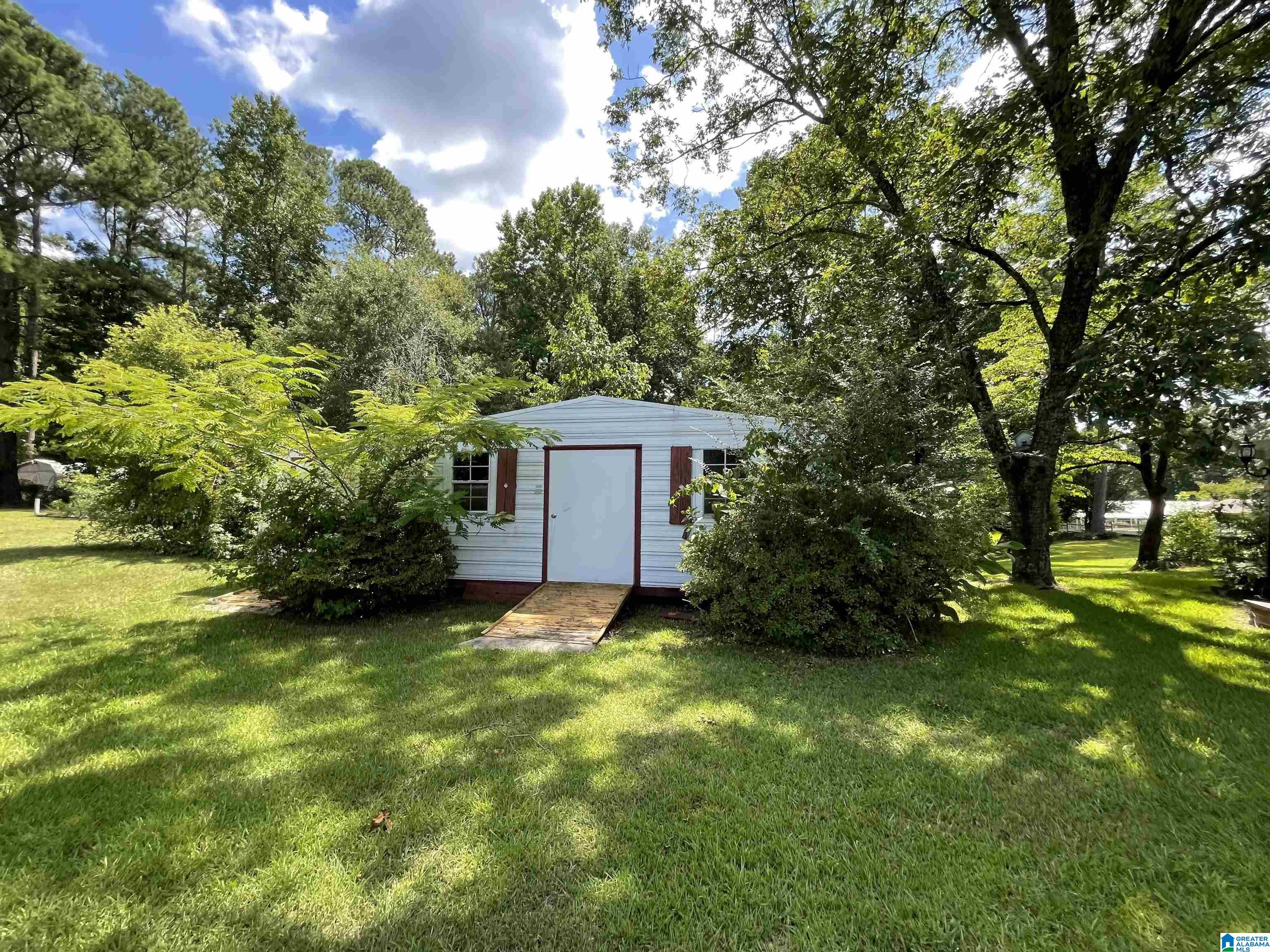 5212 Forestwood Road Adamsville, AL 35005 - Photo 30 of 34