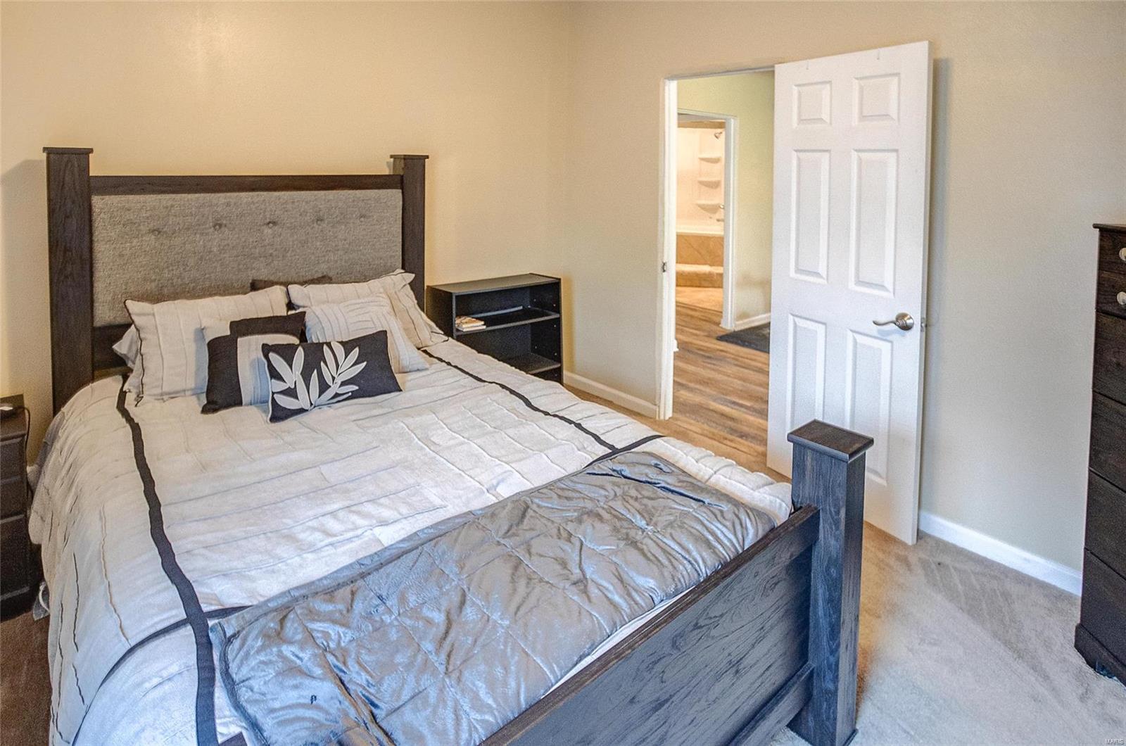 201 Walnut Street Roxana, IL 62084 - Photo 16 of 42