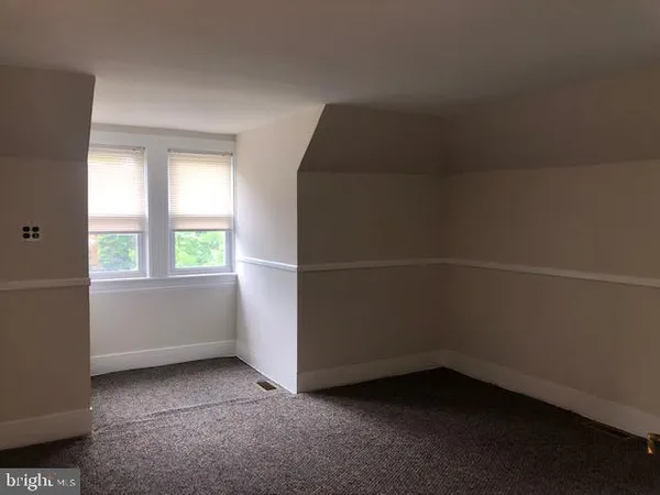 $2,400 | 920 West Collings Avenue, Unit B, Oaklyn, NJ 08107