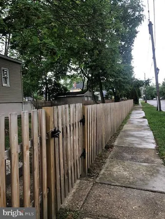 $2,400 | 920 West Collings Avenue, Unit B, Oaklyn, NJ 08107