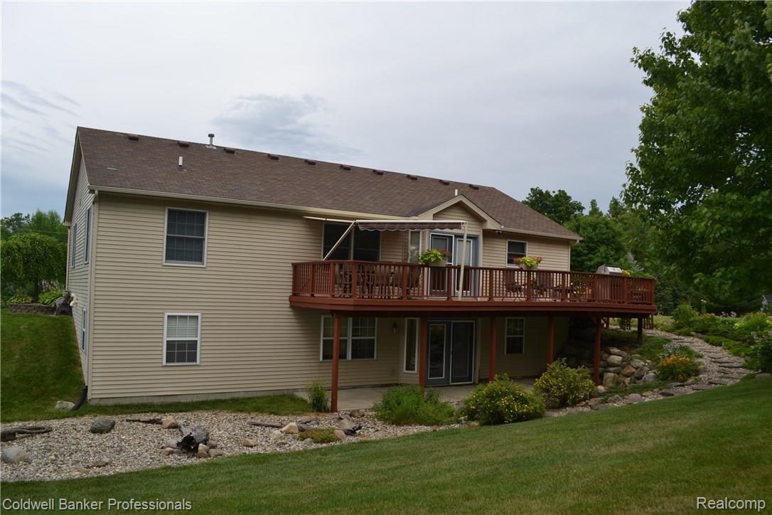 1393 Turrill Road Lapeer, MI 48446 - Photo 35 of 39 086.JPG