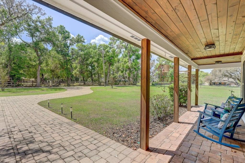 4710 Stearns Road Valrico, FL 33596 - Photo 5 of 63