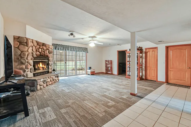 $525,000 | 5186 Windsor Highway, Potterville, MI 48876