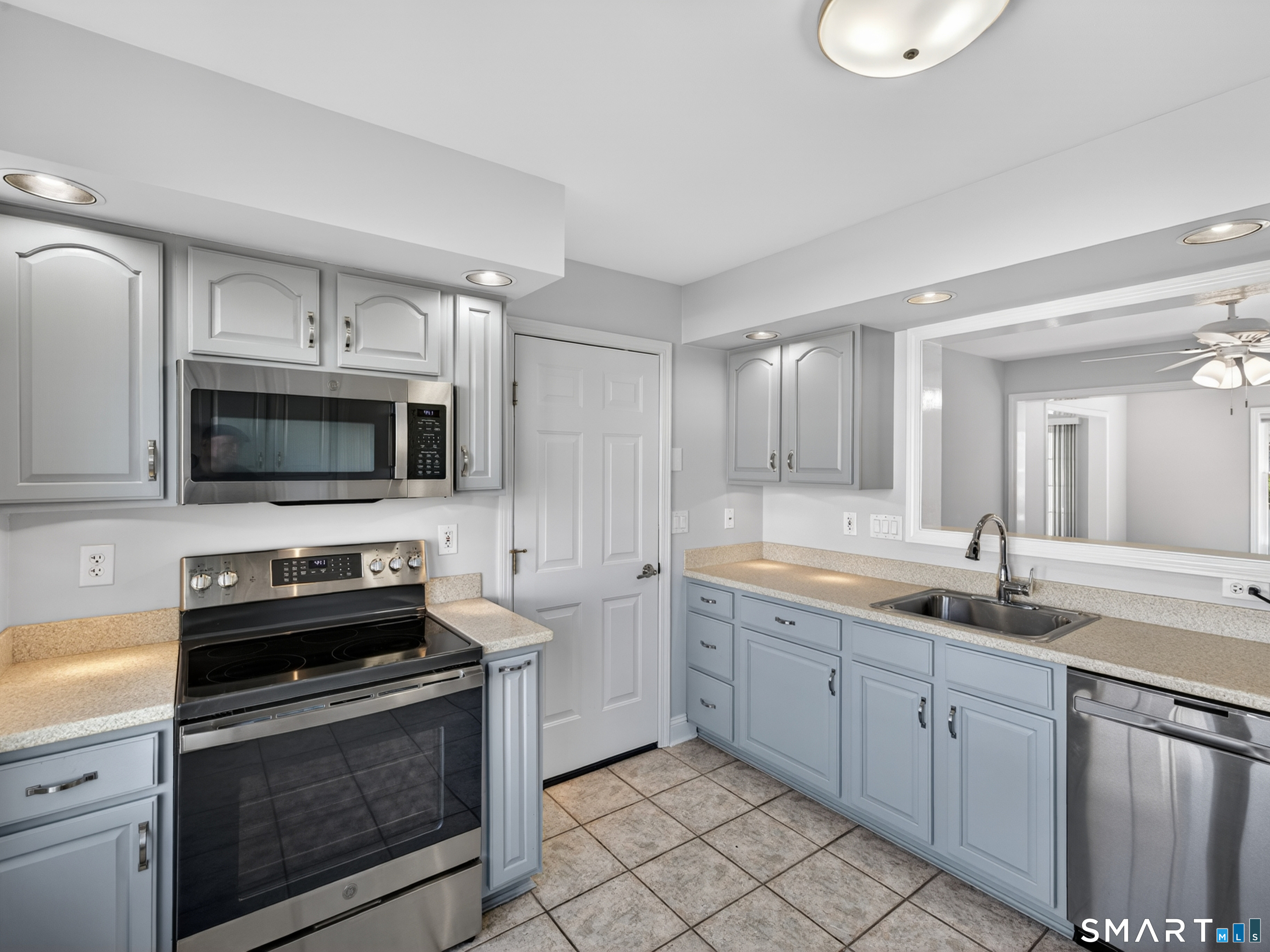 15 Silverbrook Lane, Unit 15 Clinton, CT 06413 - Photo 6 of 40