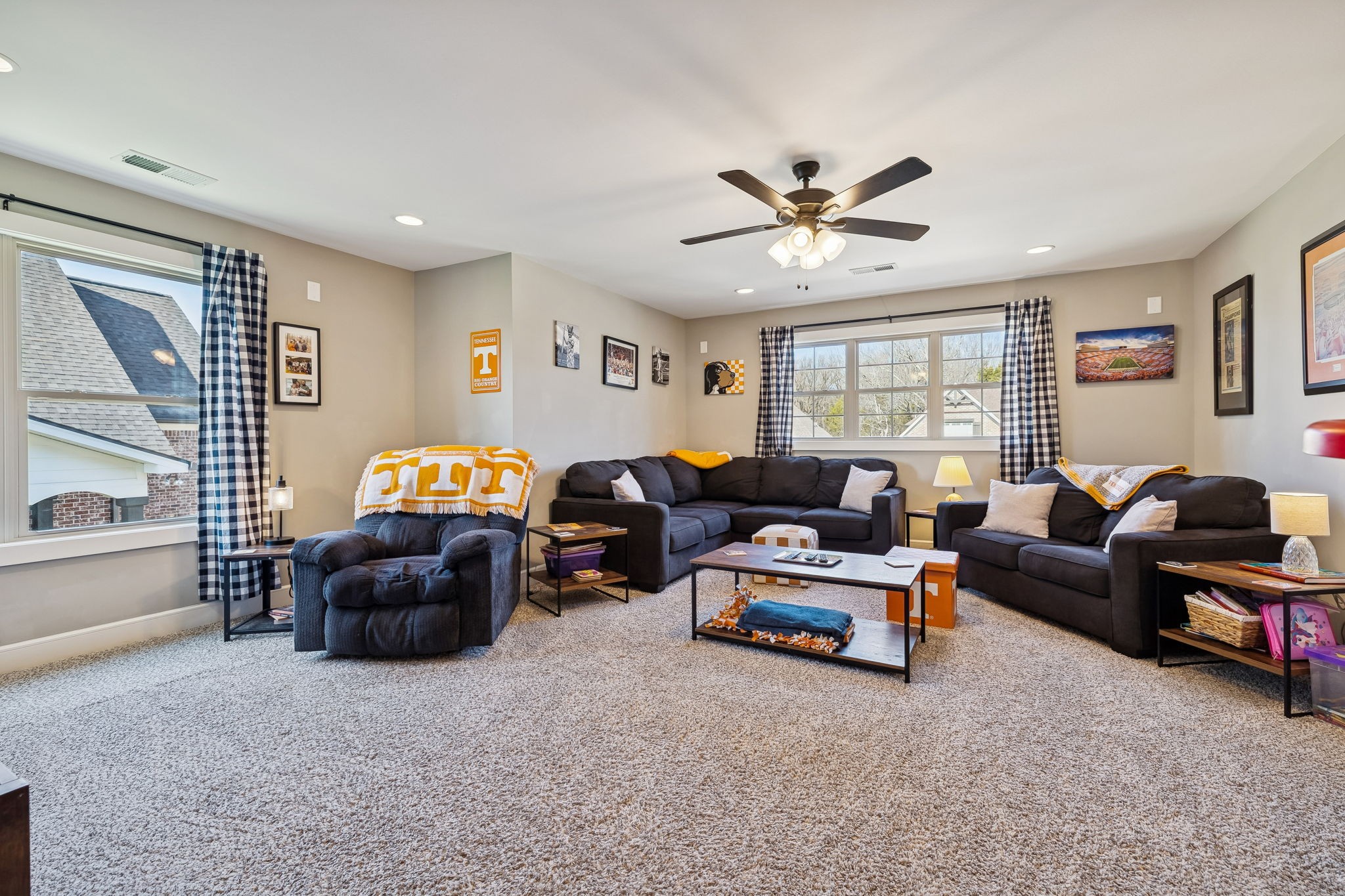 301 Timber Lane Lebanon, TN 37087 - Photo 41 of 74 a living room with furniture and a window
