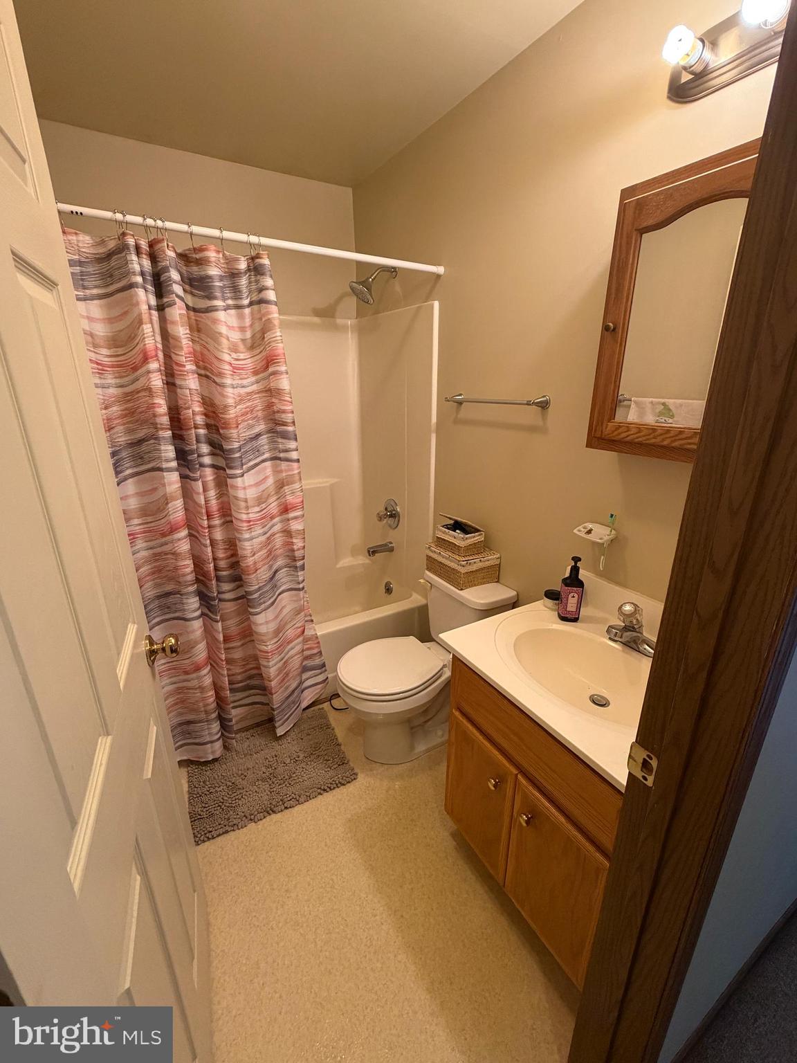10 E Taylor Drive Reedsville, PA 17084 - Photo 7 of 21 2nd Floor Bathroom