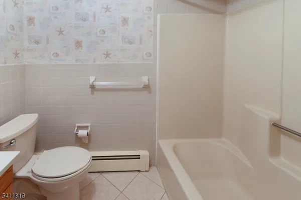 $3,600 | 89 Stockton Court, Morris Plains, NJ 07950