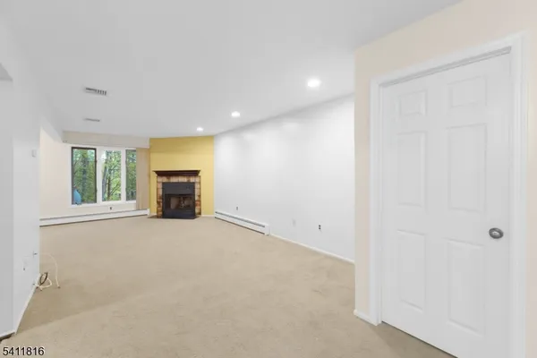$3,750 | 89 Stockton Court, Morris Plains, NJ 07950