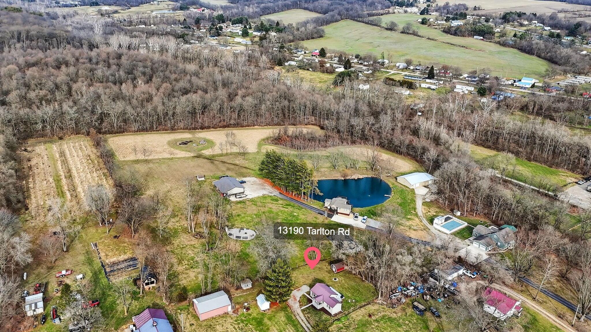 13190 Tarlton Road Circleville, OH 43113 - Photo 8 of 56 13190 Tarlton Rd 9