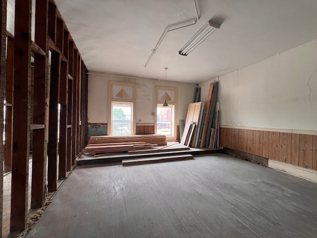 505 West Side Square Clinton, IL 61727 - Photo 25 of 37