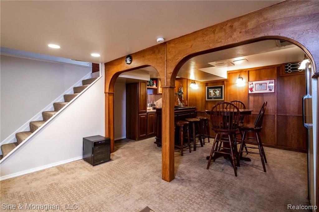1242 Hampton Road Grosse Pointe Woods, MI 48236 - Photo 34 of 50