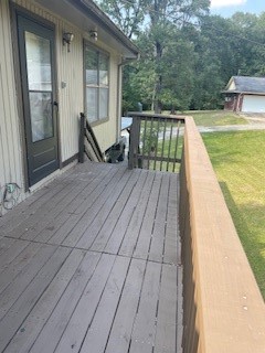 138 B Summer Place Huntsville, TX 77340 - Photo 2 of 17 a view of a balcony with two chairs