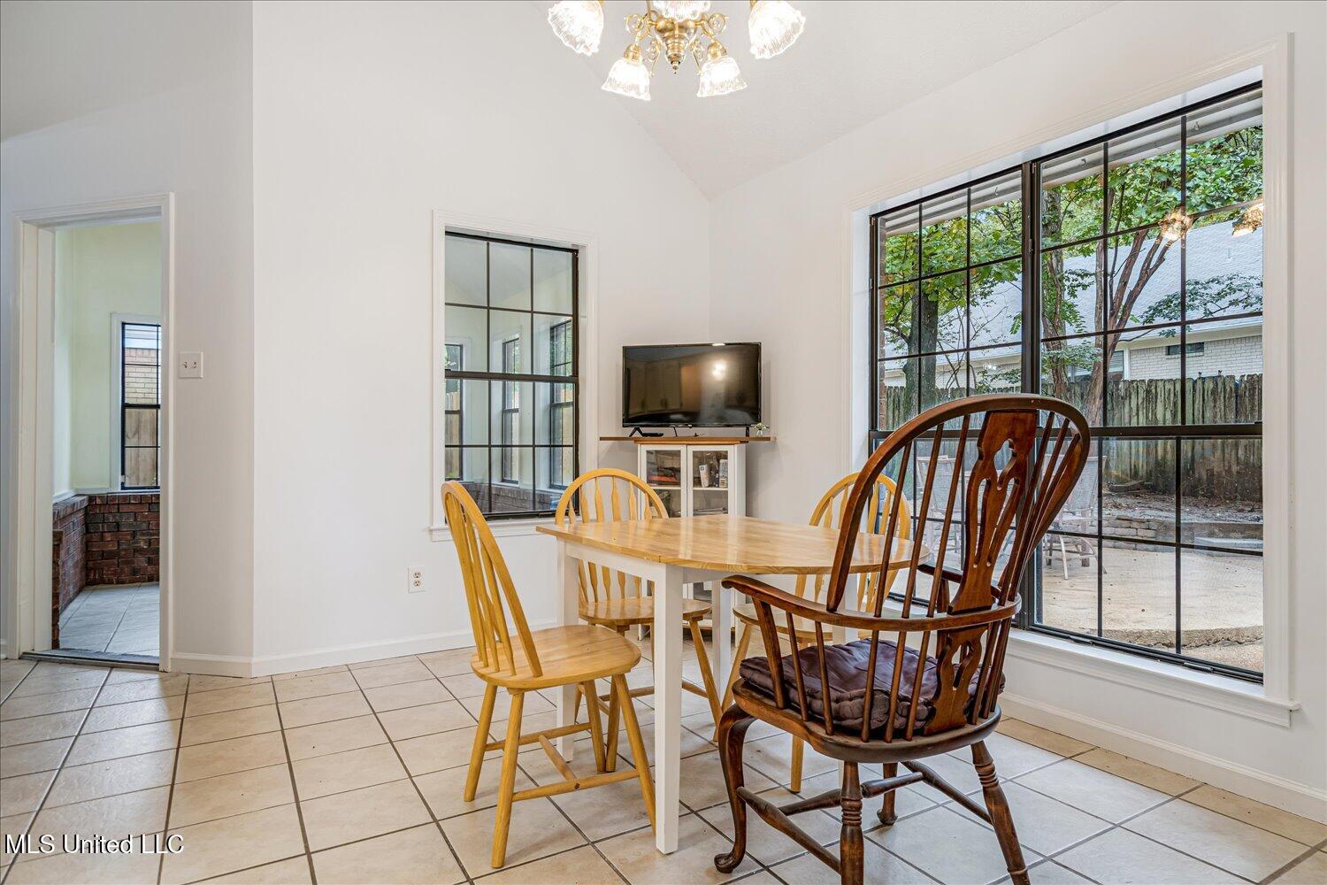 4040 Windermere Drive Nesbit, MS 38651 - Photo 13 of 33 16-16-2627691mi-4040 Windermere Dr