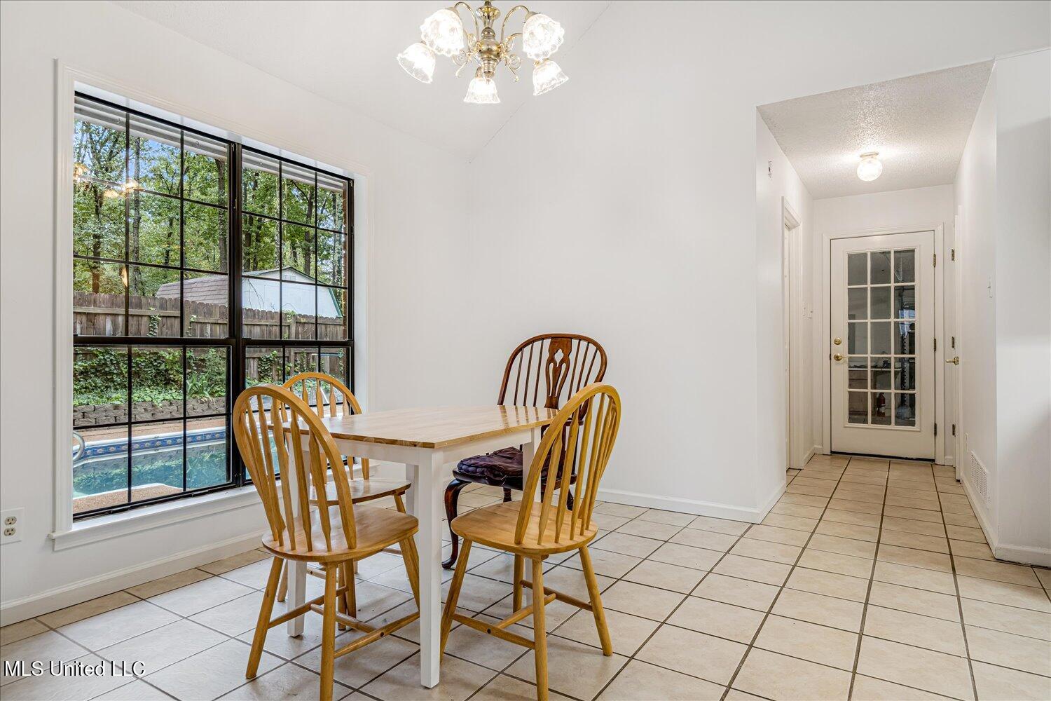 4040 Windermere Drive Nesbit, MS 38651 - Photo 14 of 33 15-15-2627691mi-4040 Windermere Dr