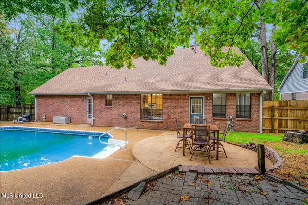 $350,000 | 4040 Windermere Drive, Nesbit, MS 38651