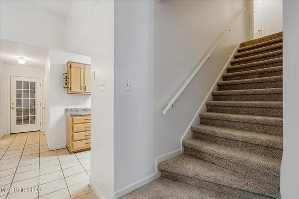 $350,000 | 4040 Windermere Drive, Nesbit, MS 38651