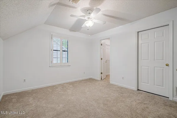 $350,000 | 4040 Windermere Drive, Nesbit, MS 38651