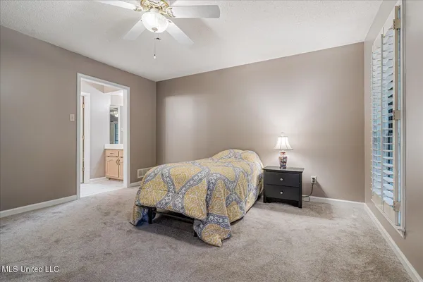 $340,000 | 4040 Windermere Drive, Nesbit, MS 38651