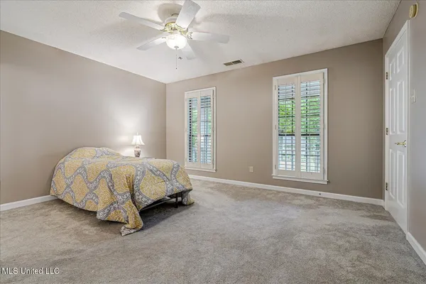 $340,000 | 4040 Windermere Drive, Nesbit, MS 38651