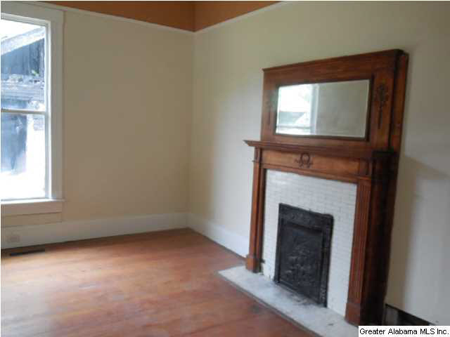 137 57th Street South Birmingham, AL 35212 - Photo 7 of 13