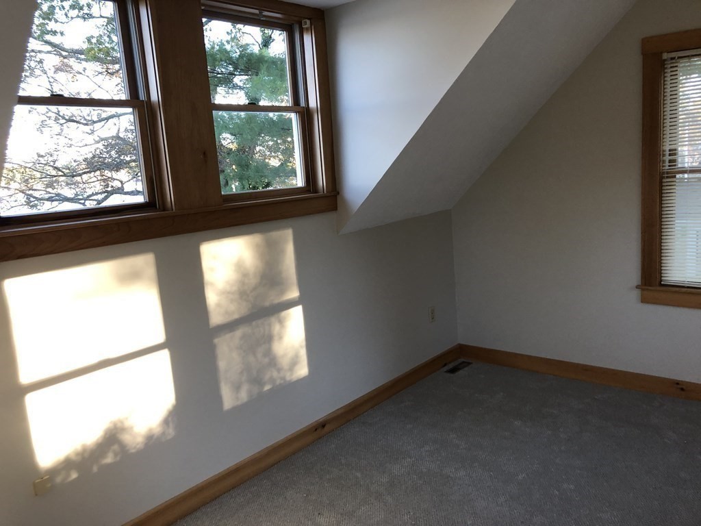 18 Taylor Point Road Pembroke, MA 02359 - Photo 17 of 20 Gallery Image 17