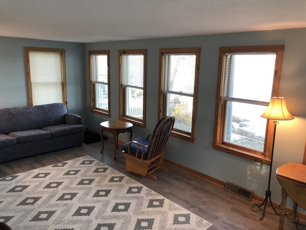 18 Taylor Point Road Pembroke, MA 02359 - Photo 6 of 20 Gallery Image 6