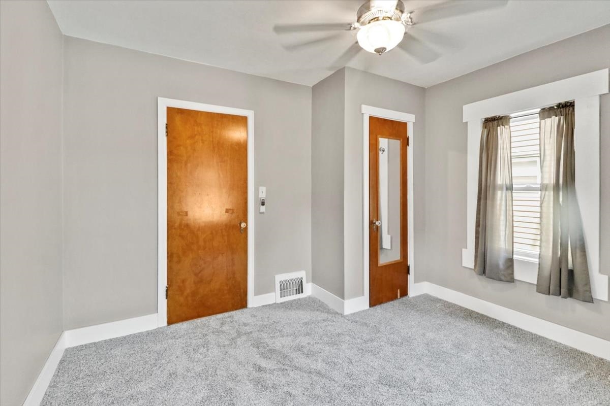 2440 South 5th Street Springfield, IL 62703 - Photo 13 of 23