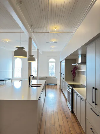 $900 | 136 Main Street, Unit 206, McGregor, IA 52157