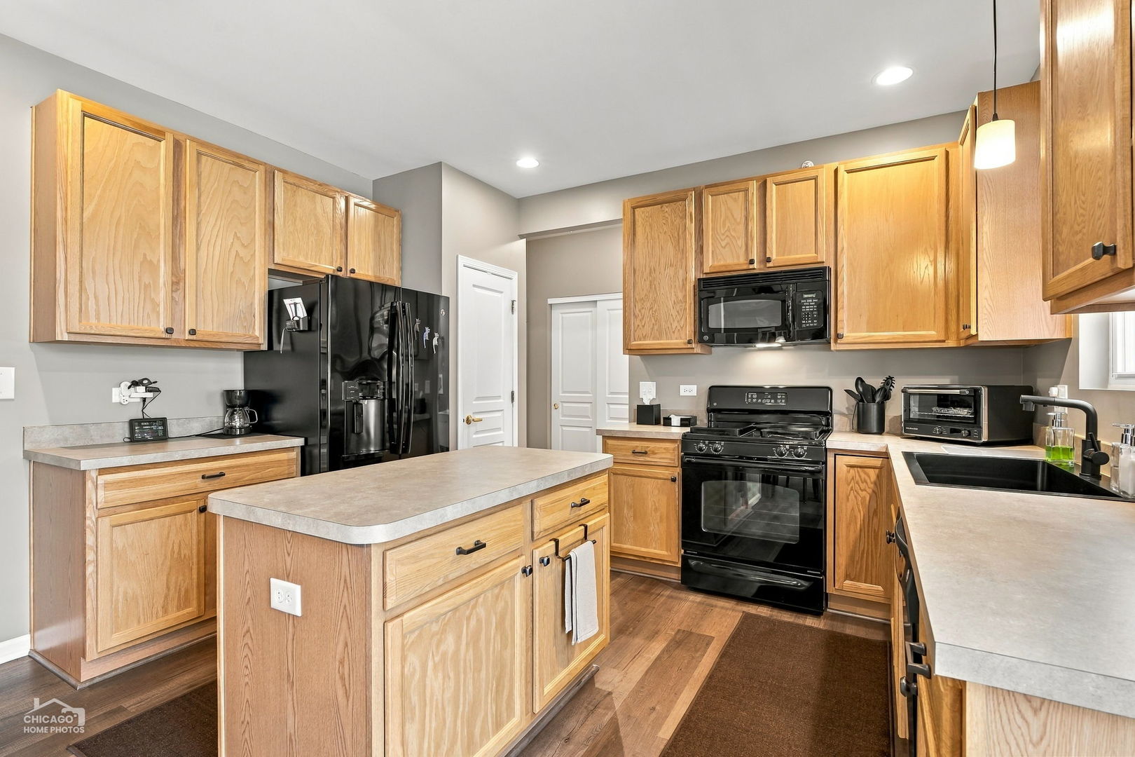 13607 Hemlock Road Huntley, IL 60142 - Photo 8 of 36 Gallery Image 8